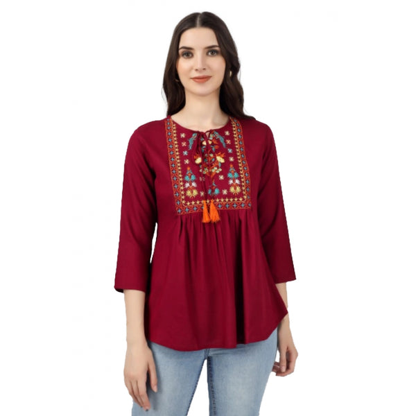 Generic Women's Embroidered Short Length Rayon Tunic Top (Maroon)